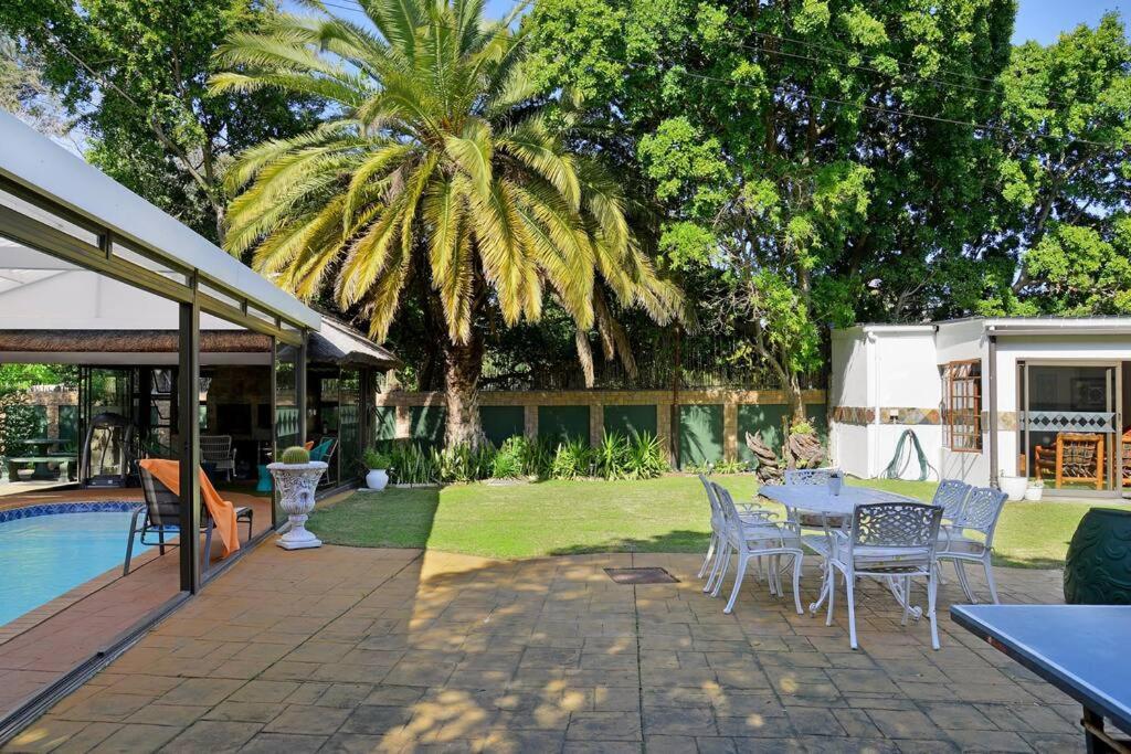 Mawethu Peaceful Garden With Covered Pool And Braai Area Cape Town Eksteriør bilde